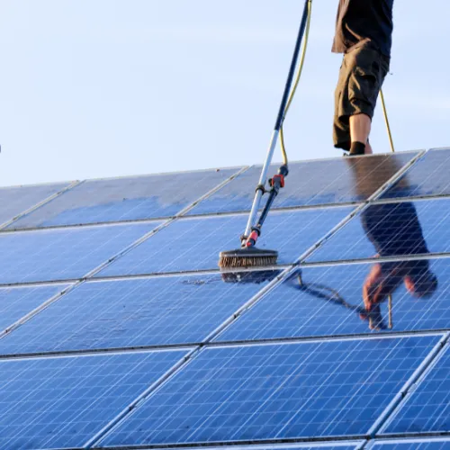 solar-panel-cleaning